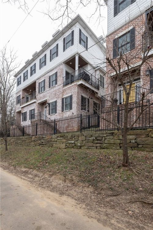 17 W Louise St, Fayetteville, AR, 72701-3405 | Card Image