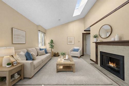 403-1340 Duchess Ave, West Vancouver, BC, V7T1H6 | Card Image