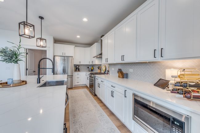 25320 W Alison Rd, House other with 5 bedrooms, 4 bathrooms and 3 parking in Plainfield IL | Image 8