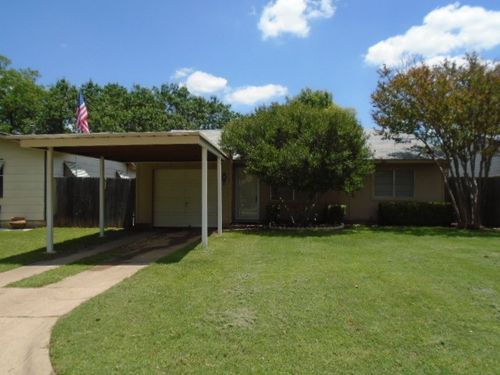 1801 Woodard St, Abilene, TX, 79605-5221 | Card Image