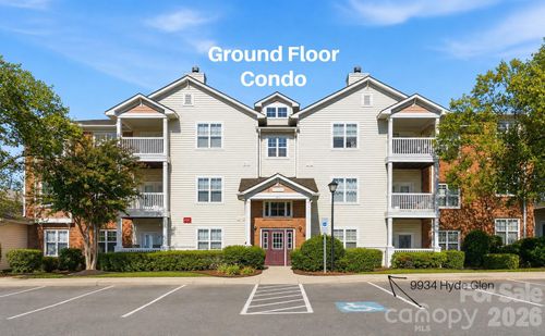 9934 Hyde Glen Ct, Charlotte, NC, 28262-2659 | Card Image