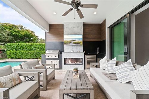 16201 Camden Lakes Cir, NAPLES, FL, 34110-2882 | Card Image