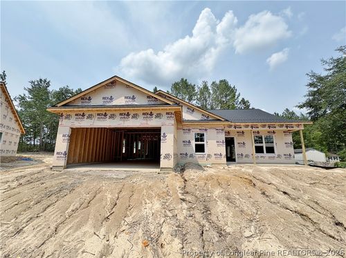 34 Quarter Ct, Spring Lake, NC, 28390-8517 | Card Image