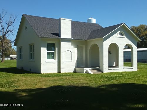 803 20 Arpent Rd, New Iberia, LA, 70560-5603 | Card Image