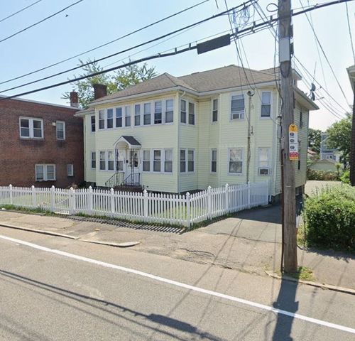 1-196 W Squantum St, Quincy, MA, 02171-2549 | Card Image