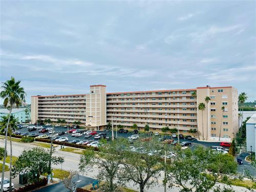apt-316-1847 Shore Dr S, SOUTH PASADENA, FL, 33707-4720 | Card Image