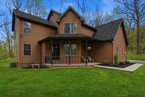 143 W Cruikshank Rd, Butler, PA, 16002-8916 | Card Image