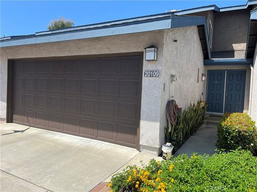 20109 Brenda Ct, Lakewood, CA, 90715-1003 | Card Image