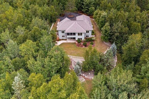 160 Pine Tree Ln, Coleraine, MN, 55722-0146 | Card Image