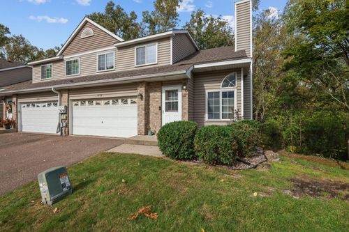 1039 Fillmore Cir Ne, FRIDLEY, MN, 55432-5731 | Card Image