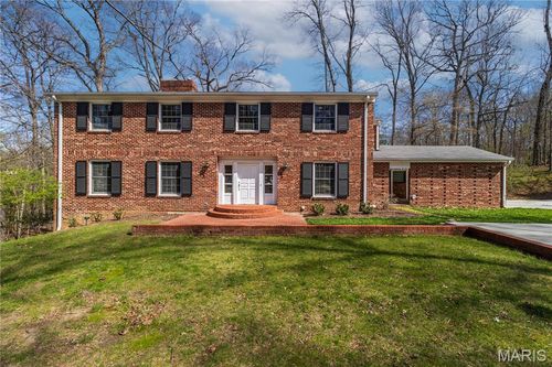 2442 Brookwood Dr, Cape Girardeau, MO, 63701-2417 | Card Image