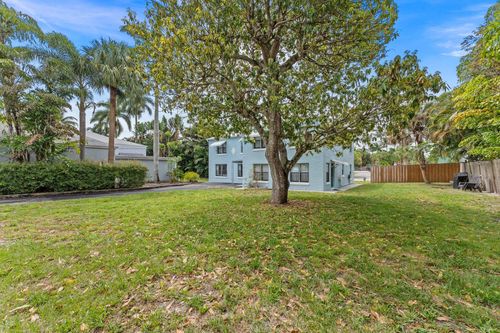 1136 Se Osceola St, Stuart, FL, 34996-2519 | Card Image