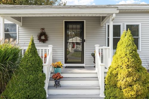 11 Lovell St, Westminster, MA, 01473-1449 | Card Image