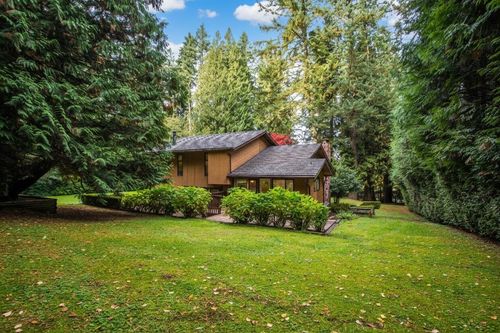 13912 28 Ave, Surrey, BC, V4P1T4 | Card Image