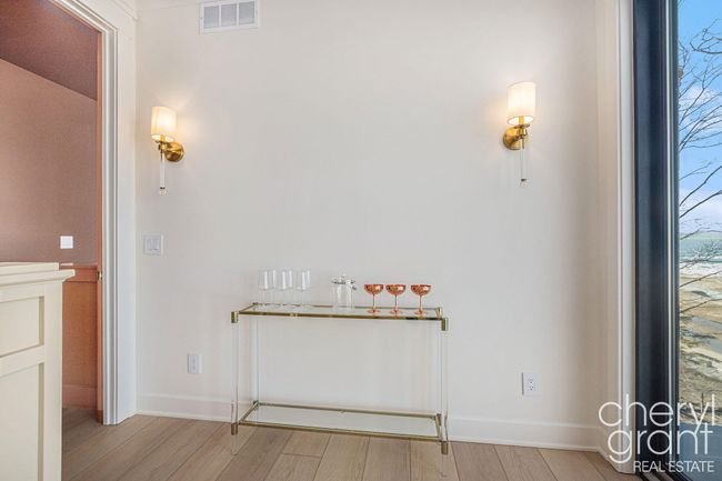 Suite 3-Entrance | Image 61