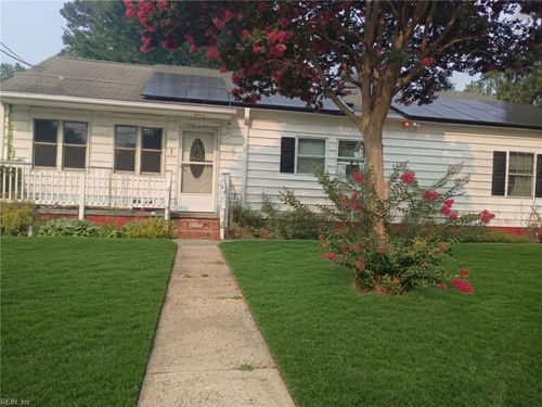 121 Nelson Dr, Williamsburg, VA, 23185-5452 | Card Image