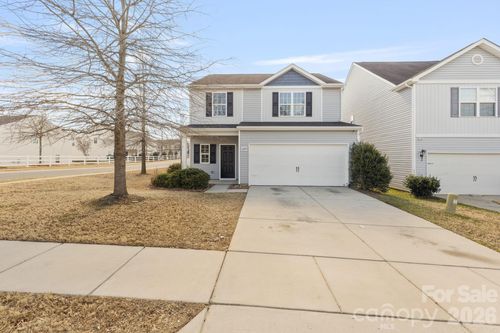8203 Paw Valley Ln, Charlotte, NC, 28214-2359 | Card Image