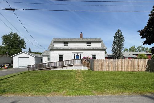 8 Court St, Rockland, ME, 04841-3006 | Card Image