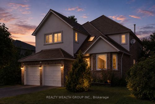 514 Grove St E, Barrie, ON, L4M5Z2 | Card Image