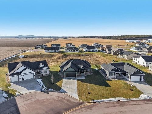 264 Falcon Court, SAUK CITY, WI, 53583 | Card Image