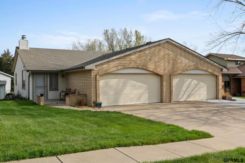 1826 Normandy Ln, Lincoln, NE, 68512-1465 | Card Image
