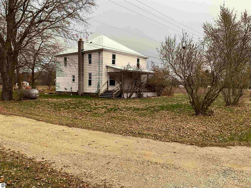 3394 W Washington Rd, Ithaca, MI, 48847-9796 | Card Image