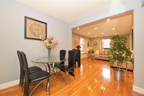 apt-306-139 84th Dr, Briarwood, NY, 11435-1818 | Card Image