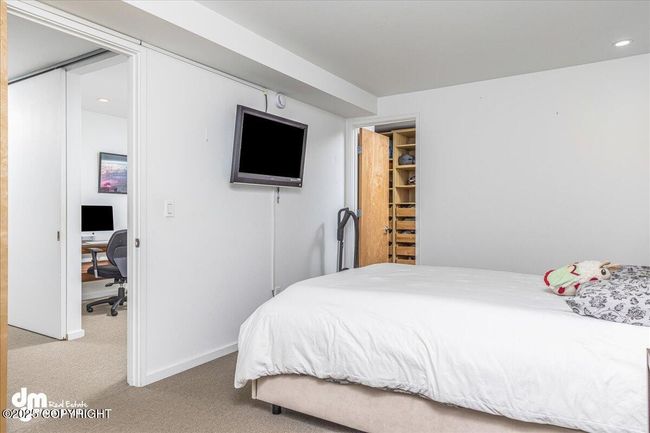 24-Bedroom 2-DW-0698 | Image 24