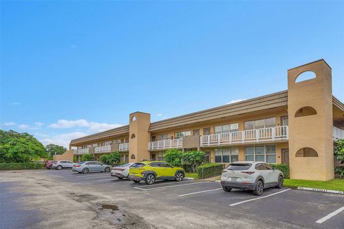apt-102-9061 Sunrise Lakes Blvd, Sunrise, FL, 33322-6055 | Card Image