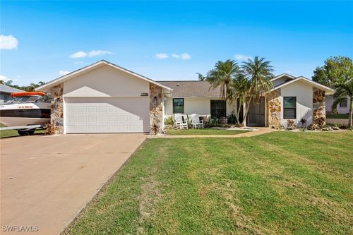 17585 Taylor Dr, FORT MYERS, FL, 33908-4456 | Card Image