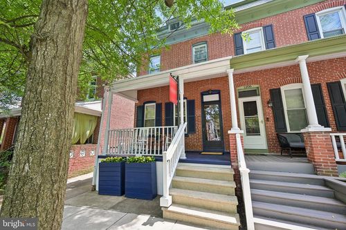 1208 Dupont St, WILMINGTON, DE, 19806-4016 | Card Image