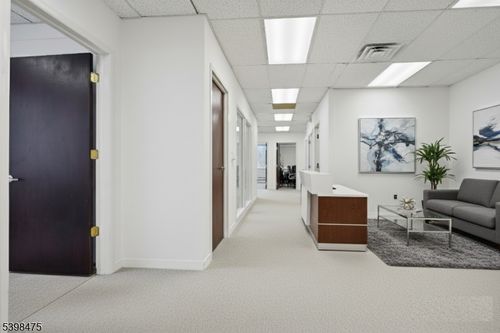 2740 State Route 10, Morris Plains, NJ, 07950-1258 | Card Image