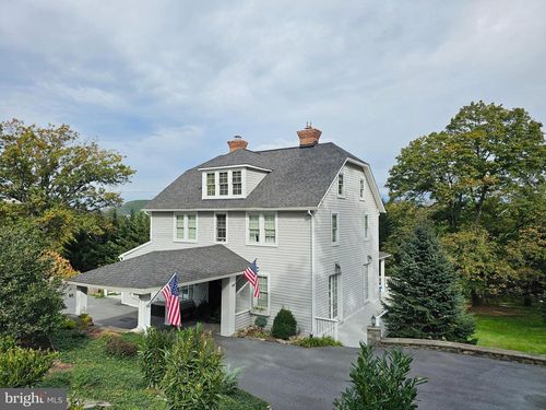 14946 Charmian Rd, BLUE RIDGE SUMMIT, PA, 17214-9764 | Card Image