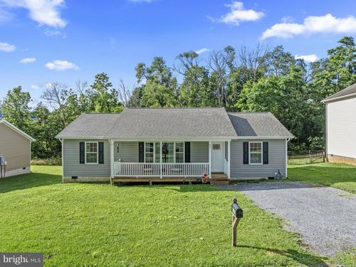 627 Coverstone Ln, SHENANDOAH, VA, 22849-1103 | Card Image