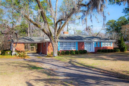 882 Main St, Fair Bluff, NC, 28439-5003 | Card Image