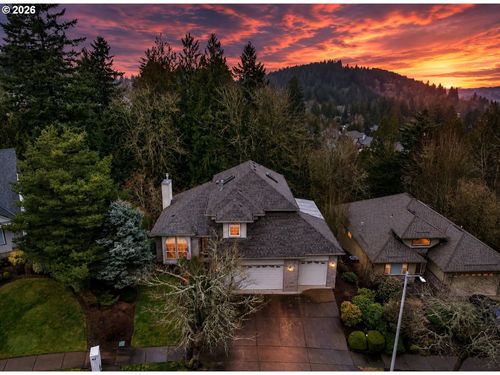 43 Se 46th Dr, Gresham, OR, 97080-6401 | Card Image