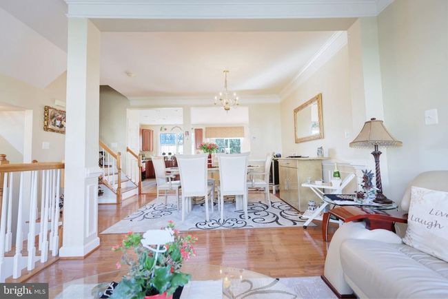 8182 Cobble Pond Way, Townhouse with 4 bedrooms, 3 bathrooms and null parking in MANASSAS VA | Image 6