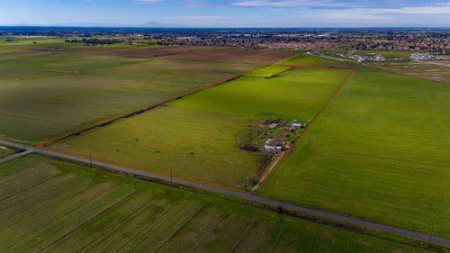 13146 Cherokee Ln, Galt, CA, 95632-8536 | Card Image