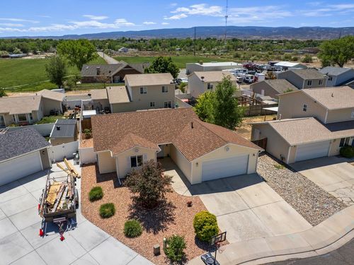 382 Kathleen Cir, Grand Junction, CO, 81501-7319 | Card Image