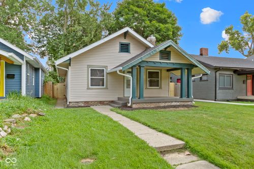 3923 Winthrop Ave, Indianapolis, IN, 46205-2831 | Card Image