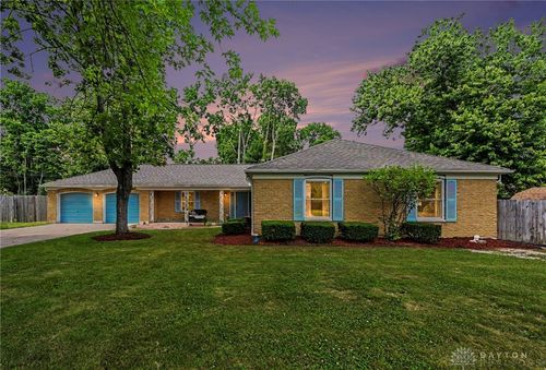 907 Debbie Court, Clayton, OH, 45415 | Card Image