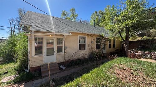 825 Midland Ave, Manitou Springs, CO, 80829-2032 | Card Image