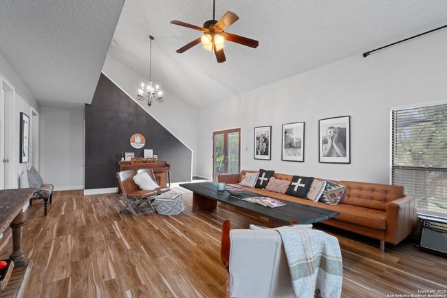 30650 Wildcat Dr, House other with 3 bedrooms, 2 bathrooms and null parking in Bulverde TX | Image 5