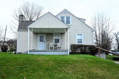 901 Gary Ave, Clairton, PA, 15025-1107 | Card Image
