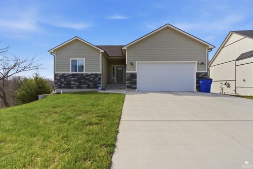 2503 Sandpiper Court, Junction City, KS, 66441 | Card Image