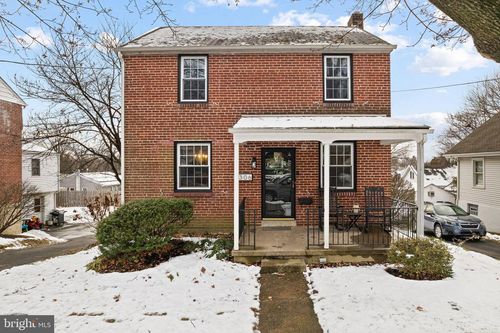 306 Krewson Ter, WILLOW GROVE, PA, 19090-3520 | Card Image