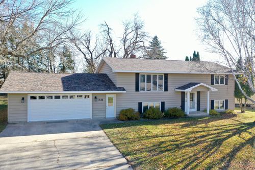 311 Pine St Sw, New London, MN, 56273-9411 | Card Image