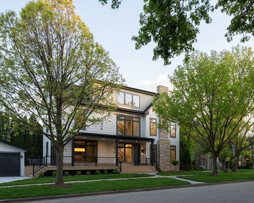 516 W 6th St, Hinsdale, IL, 60521-3905 | Card Image