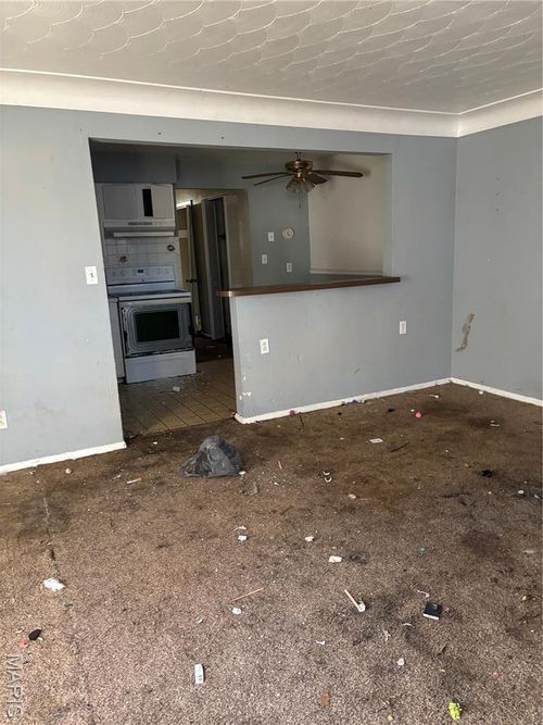 a-1721 California Ave, Collinsville, IL, 62234-4212 | Card Image