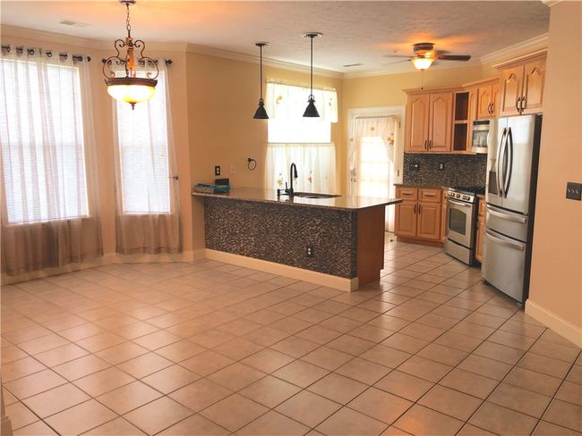 UNIT-10 - 211 Adams Pointe Blvd, Condo with 2 bedrooms, 2 bathrooms and 2 parking in Mars PA | Image 6